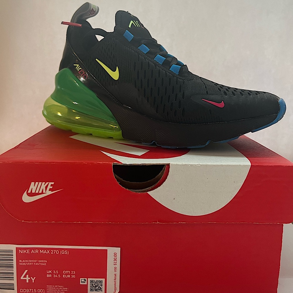 Nike